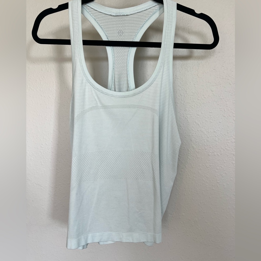 Lululemon Swiftly Tech Racerback Tank 2.0 sheer blue size 10
